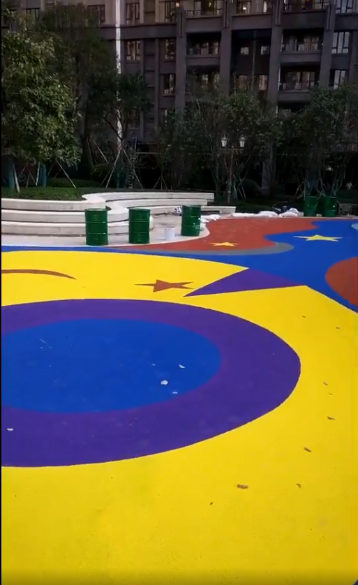 佛山恒大御景園小區(qū)EPDM塑膠地面(圖2)